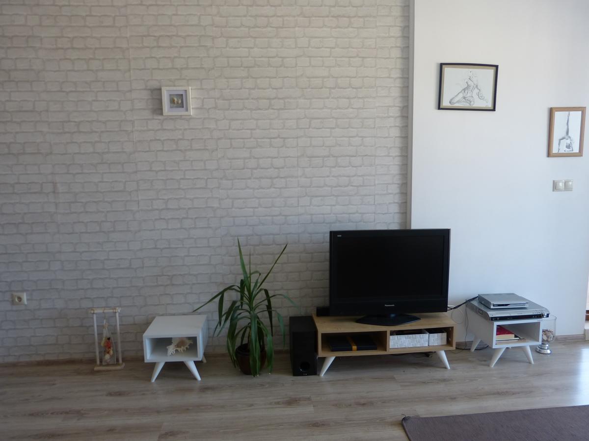 East From Paradise Apartment 바르나 외부 사진